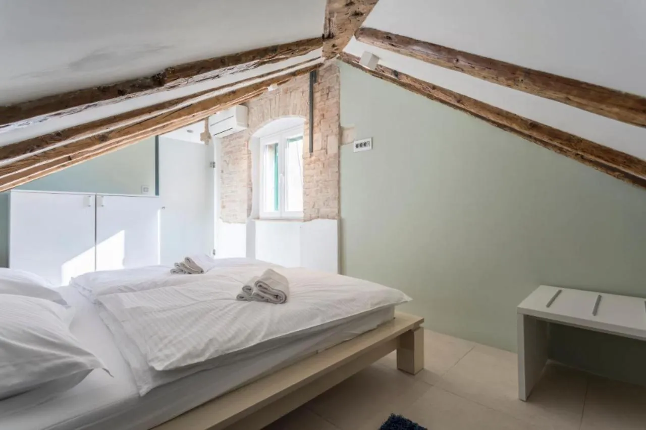 Ria Apartment In Diocletian Palace Split